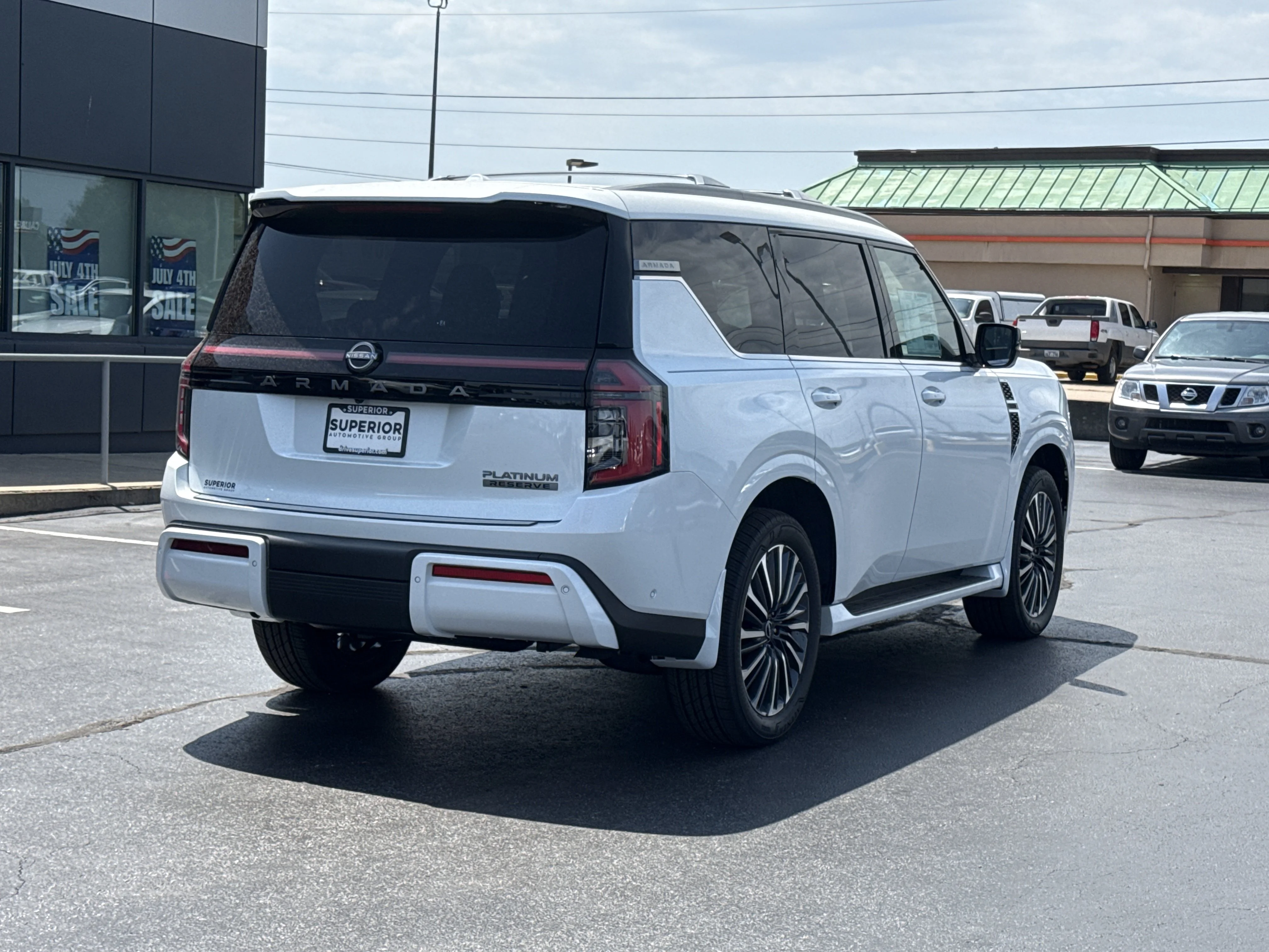 New 2026 Everest White Pearl Tricoat Nissan Platinum Reserve 4WD image 3