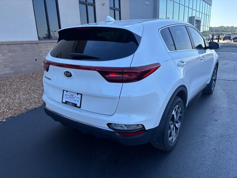 Used 2022 Snow White Pearl Kia LX FWD image 2