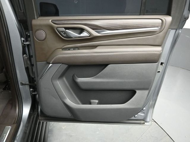 2022 GMC YUKON XL - Image 30