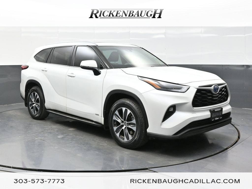 2023 Toyota Highlander XLE