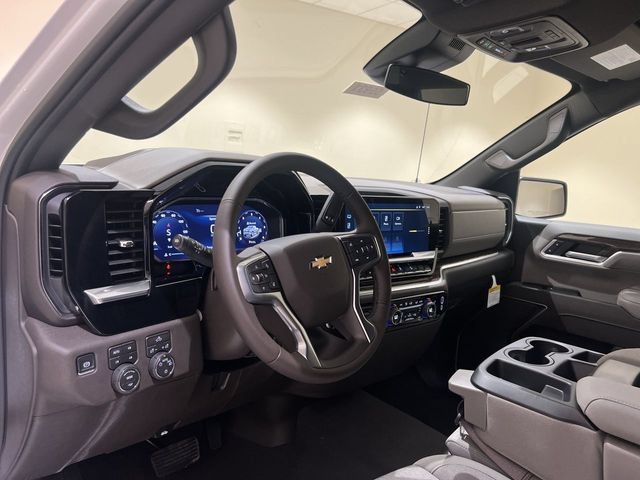 2026 Chevrolet Silverado 1500 LT - Photo 9