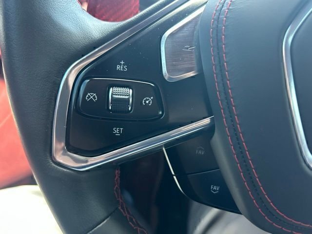 Used 2021 White Chevrolet Stingray image 16
