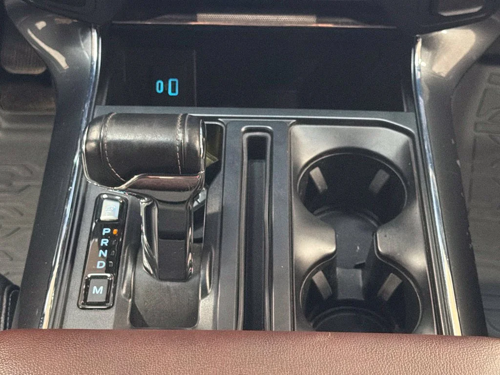 Used 2022 Agate Black Metallic Ford Lariat image 18