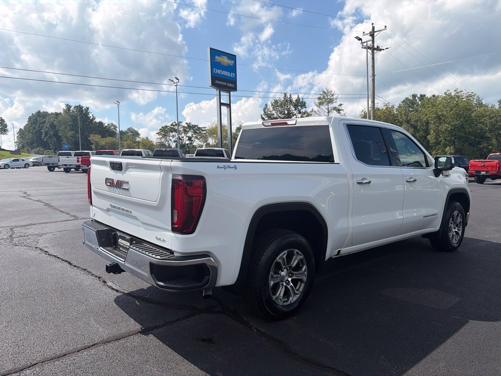 Used 2025 Summit White GMC SLT image 11
