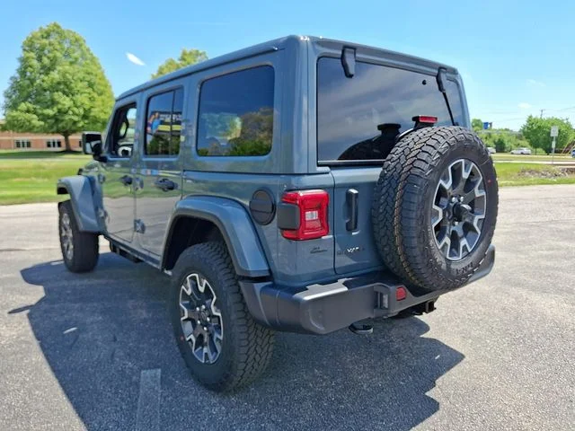 New 2026 Gray Jeep Sahara image 5