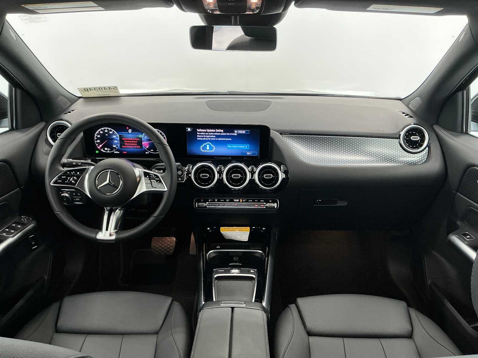 Certified Used 2026 Night Black Mercedes-Benz GLA 250 image 28