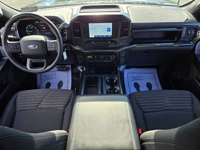 Used 2021 Black Ford XL image 14