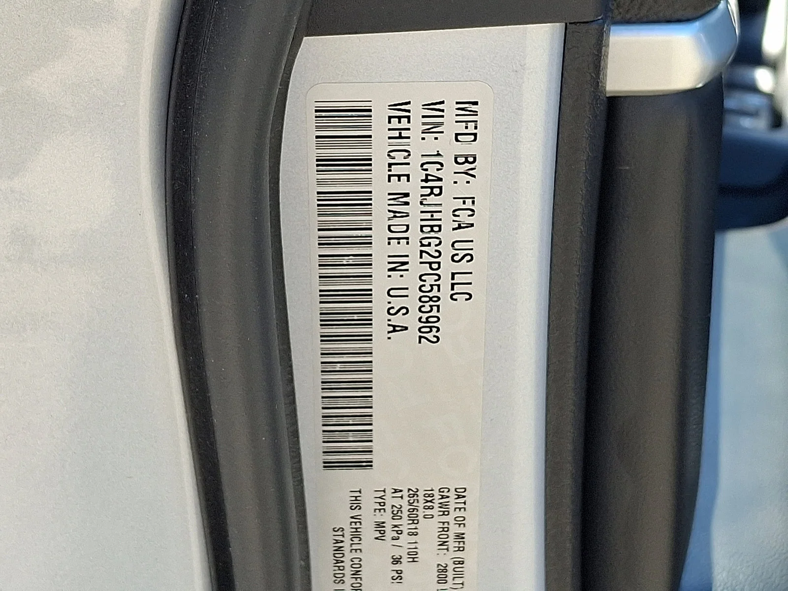 Certified Used 2023 Silver Zynith Jeep Limited image 28
