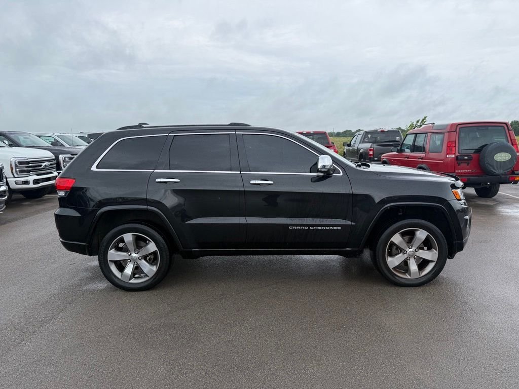 Used 2014 Black Jeep Overland image 16