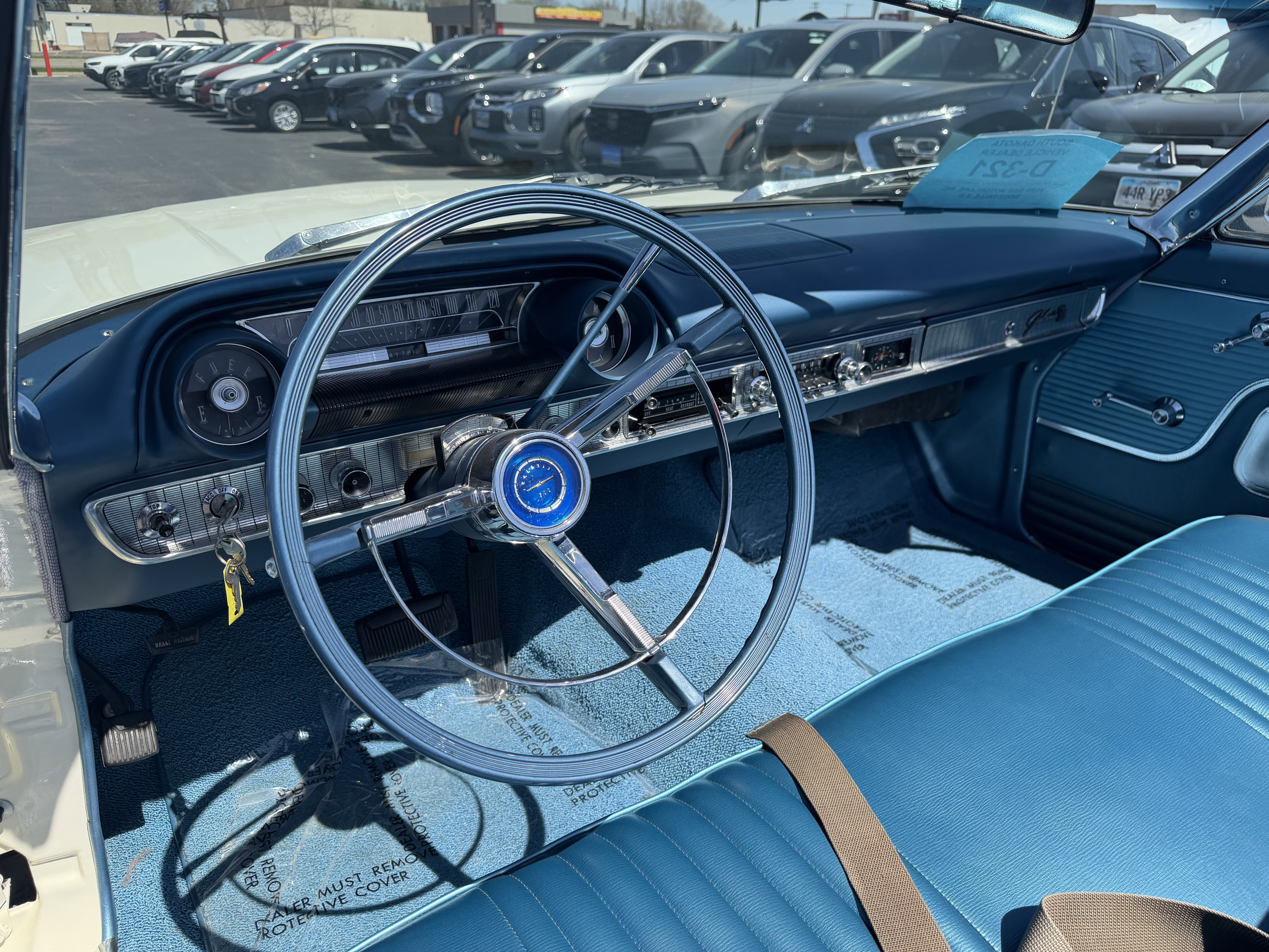 Used 1963 White Ford  image 10