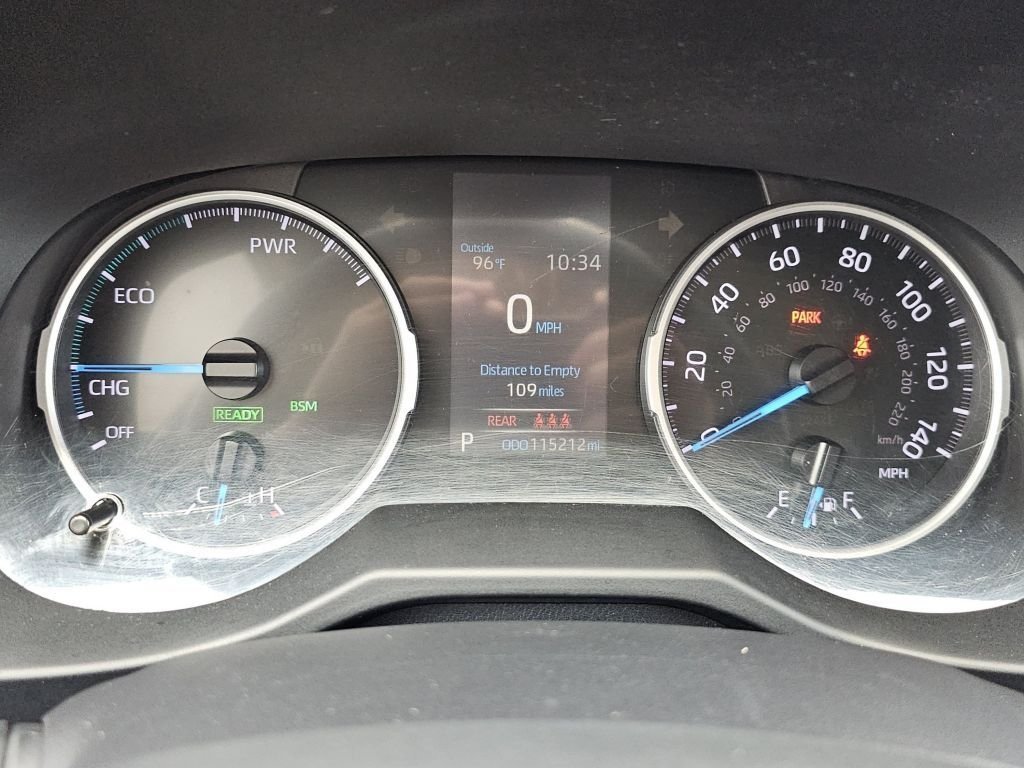 Used 2021 Pearl Toyota Hybrid XLE image 32