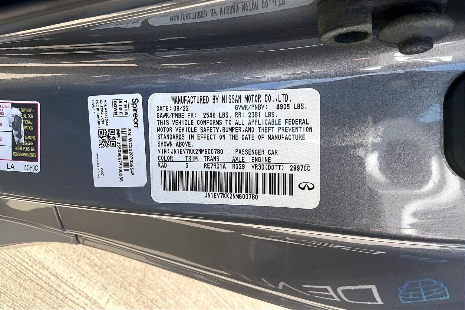 Used 2022 Graphite Shadow INFINITI LUXE image 30