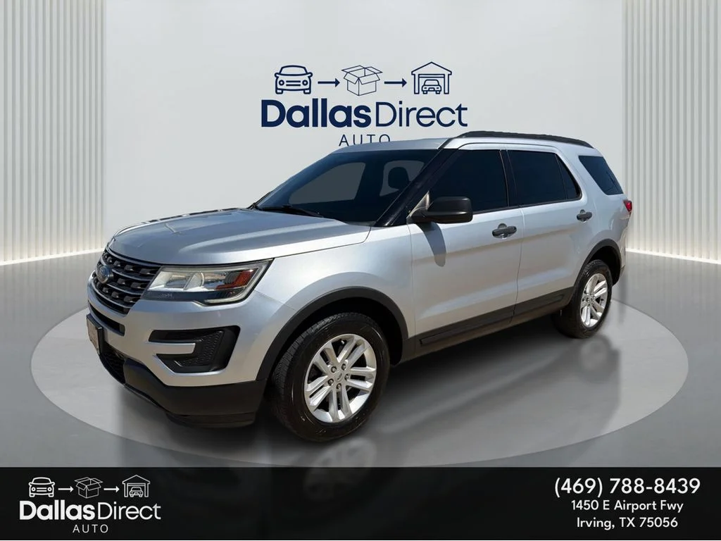 Used 2017 Ingot Silver Metallic Ford Base image 1