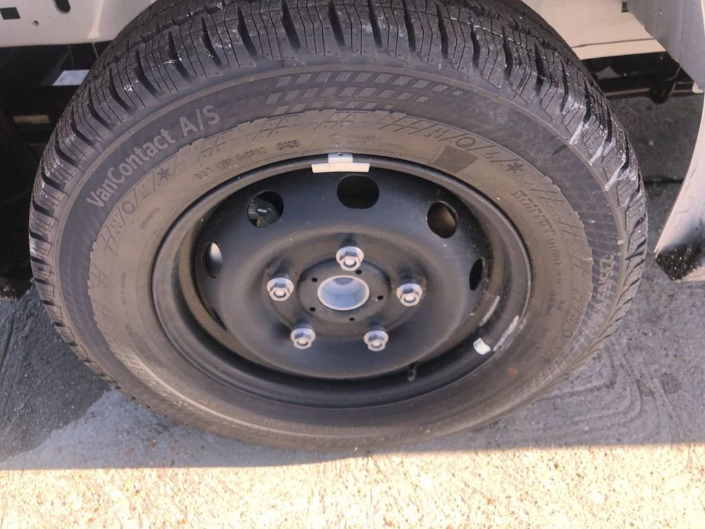 2025 Ford Transit Van Base - Photo 13