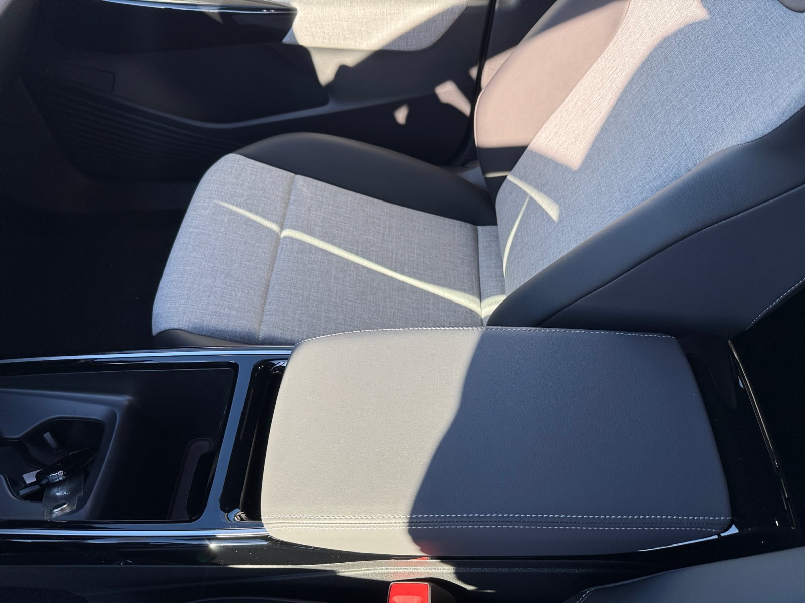 2026 Volkswagen ID.4 PRO - Photo 14