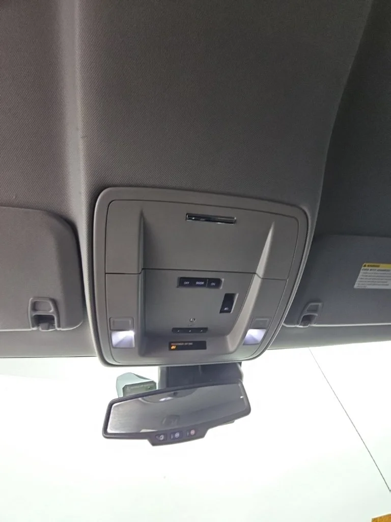 Used 2018 Blue Chevrolet LTZ image 33
