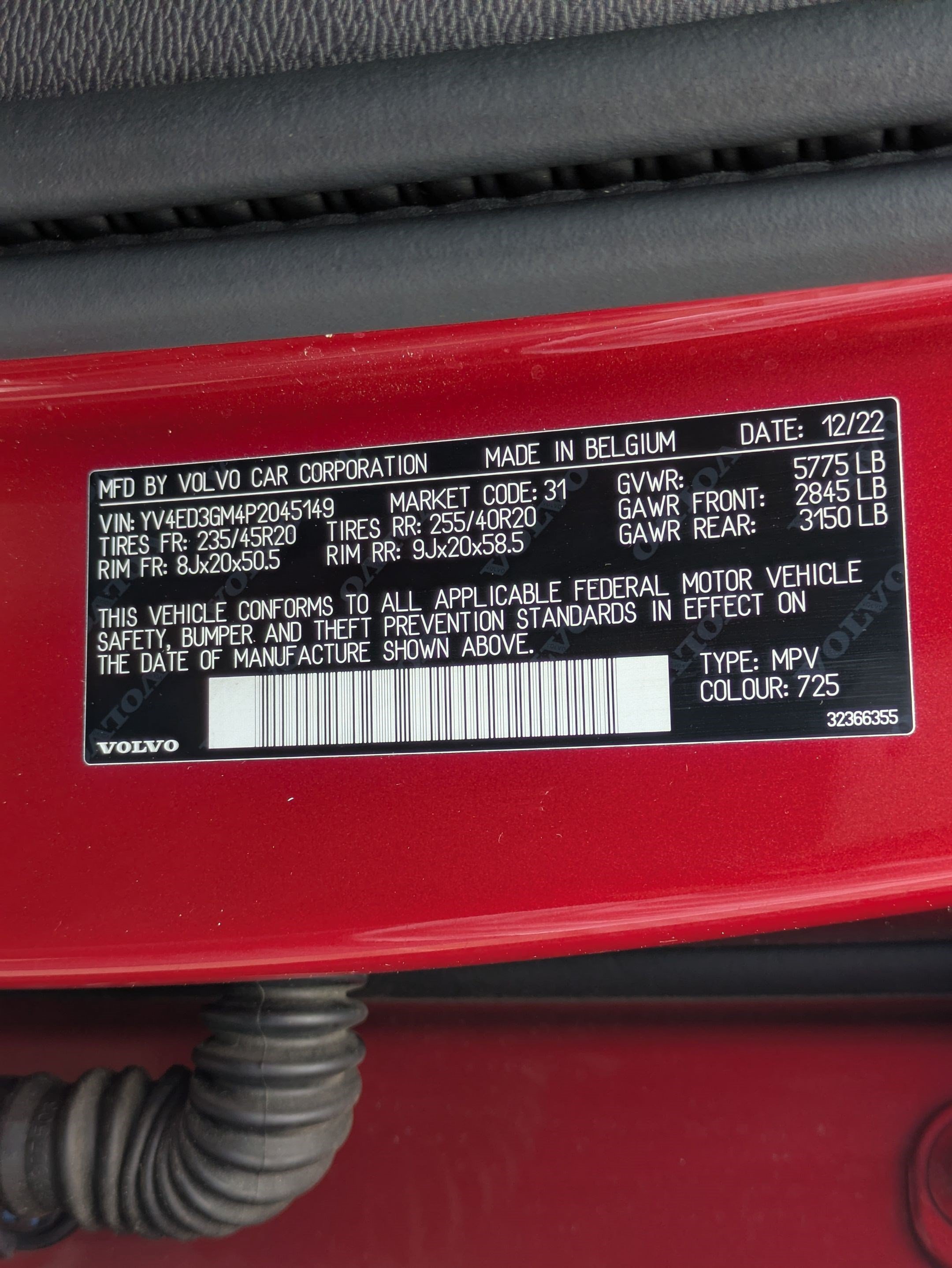 Certified Used 2023 Fusion Red Metallic Volvo Ultimate image 33