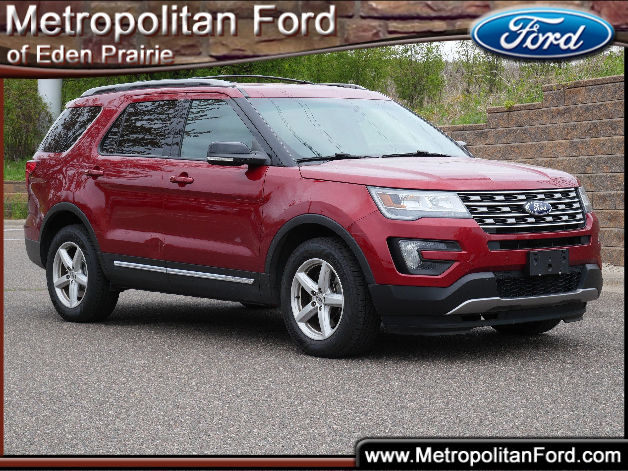2016 Ford Explorer XLT 4WD's photo