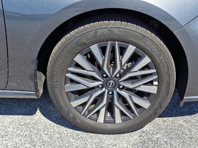 Used 2026 Gray Nissan 2.5 SV image 8