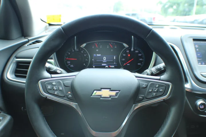 Used 2023 Mosaic Black Metallic Chevrolet LT image 8