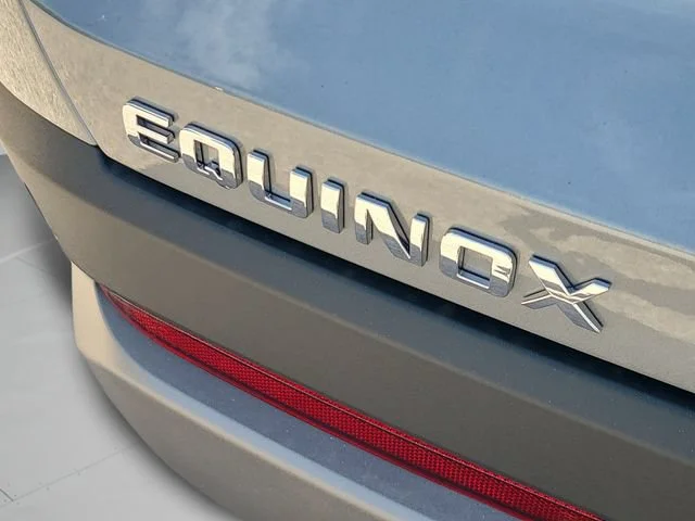 New 2027 Sterling Gray Metallic Chevrolet LT image 33