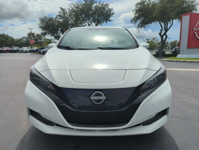 Used 2023 White Nissan S image 15