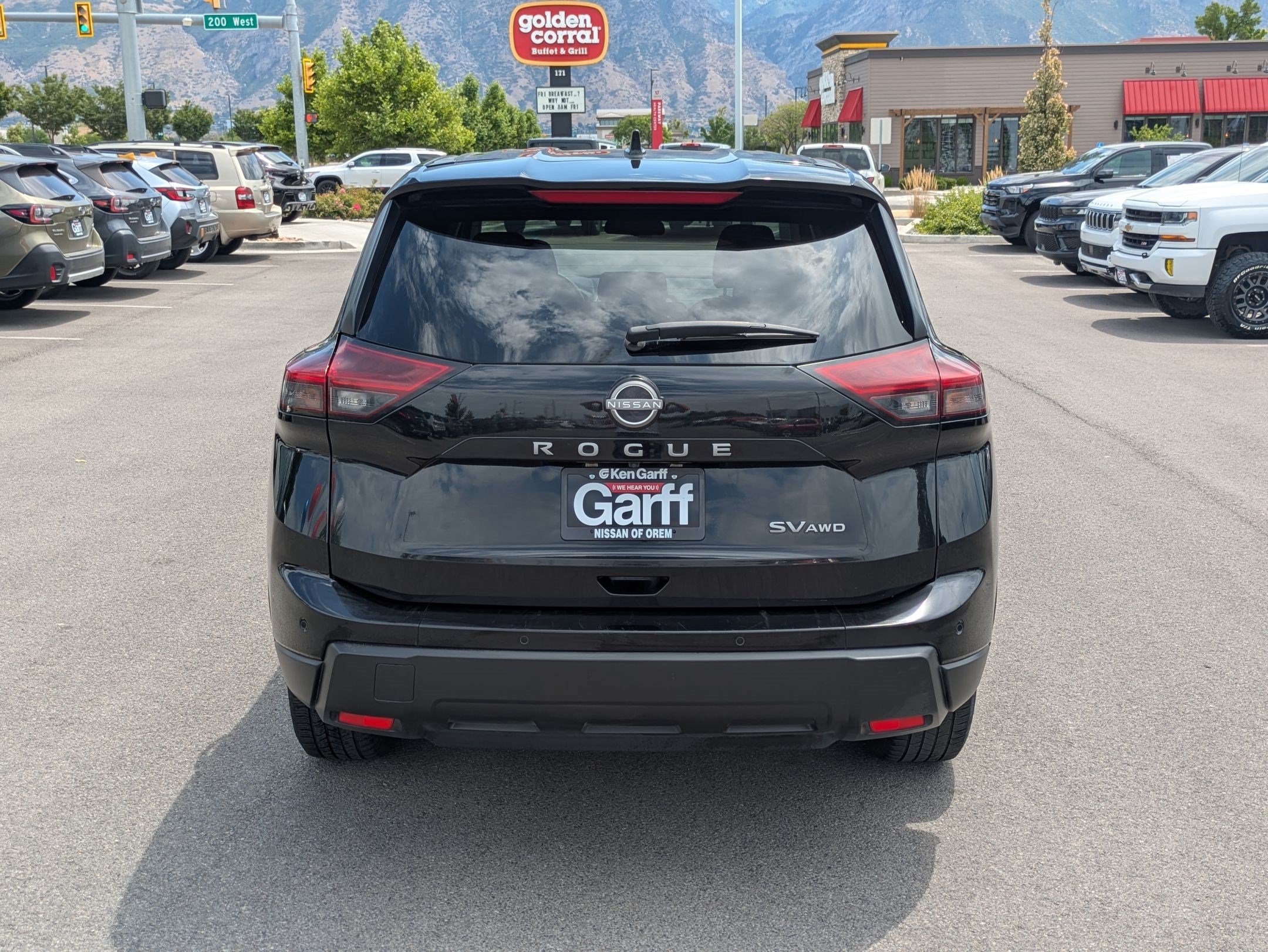 Used 2024 Super Black Nissan SV image 4