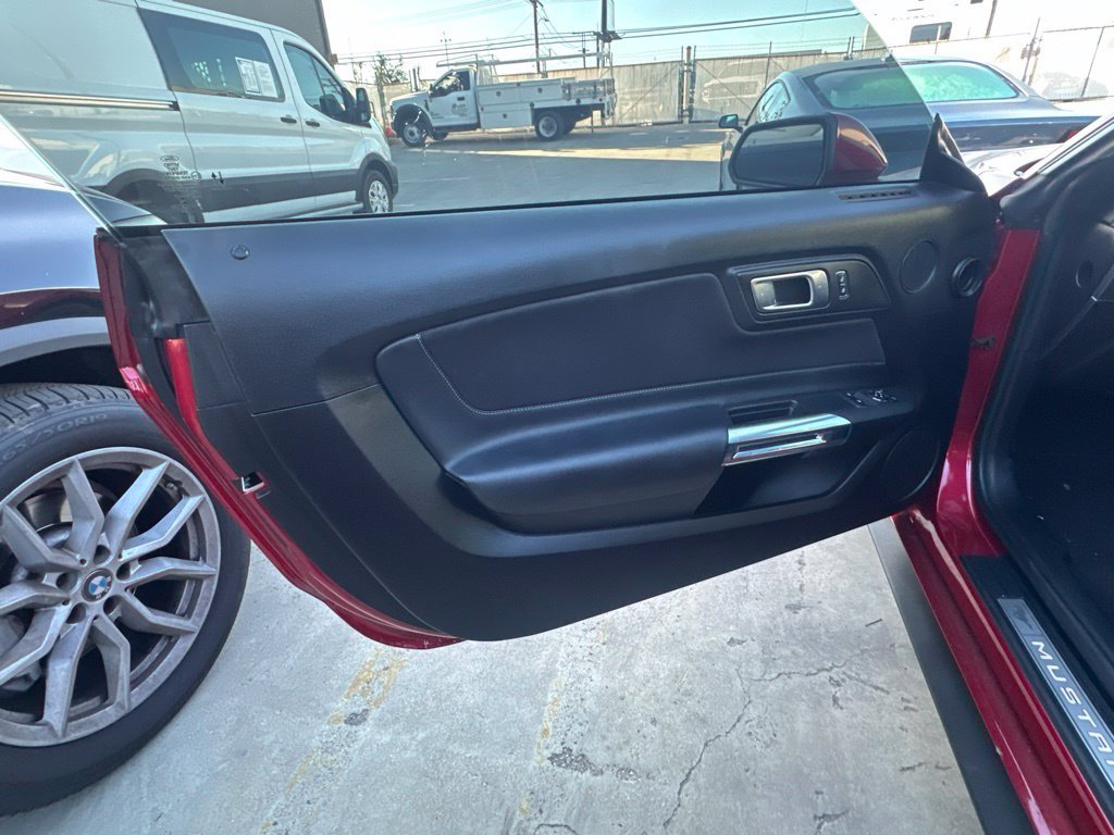 Used 2022 Red Ford GT image 9