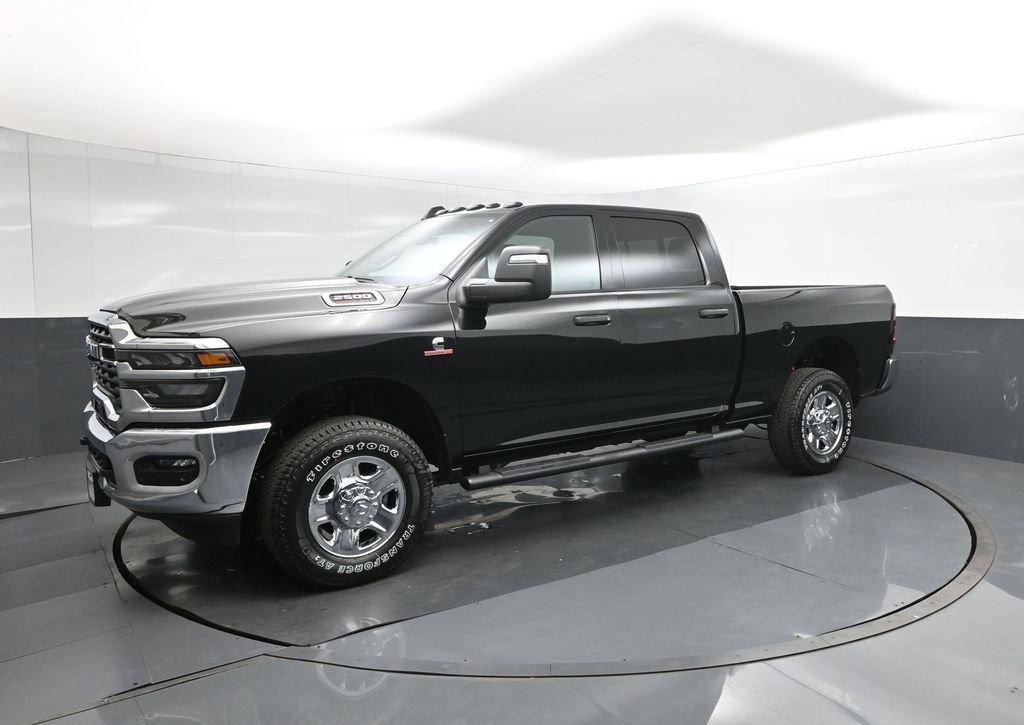 New 2026 Diamond Black Crystal Pearlcoat RAM Tradesman image 34