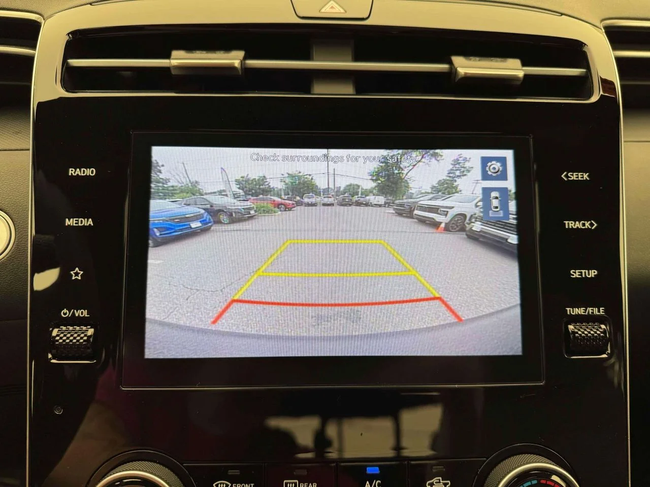 Used 2022 Sage Gray Hyundai SEL image 30