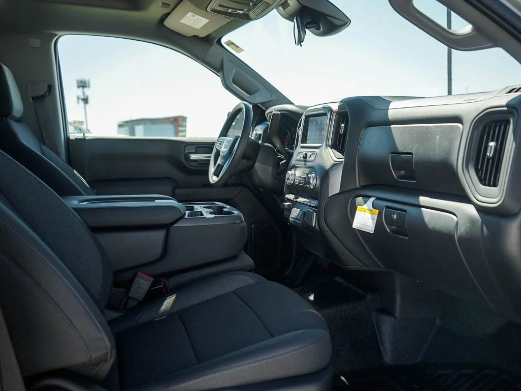 2026 GMC Sierra 1500 Pro - Photo 8