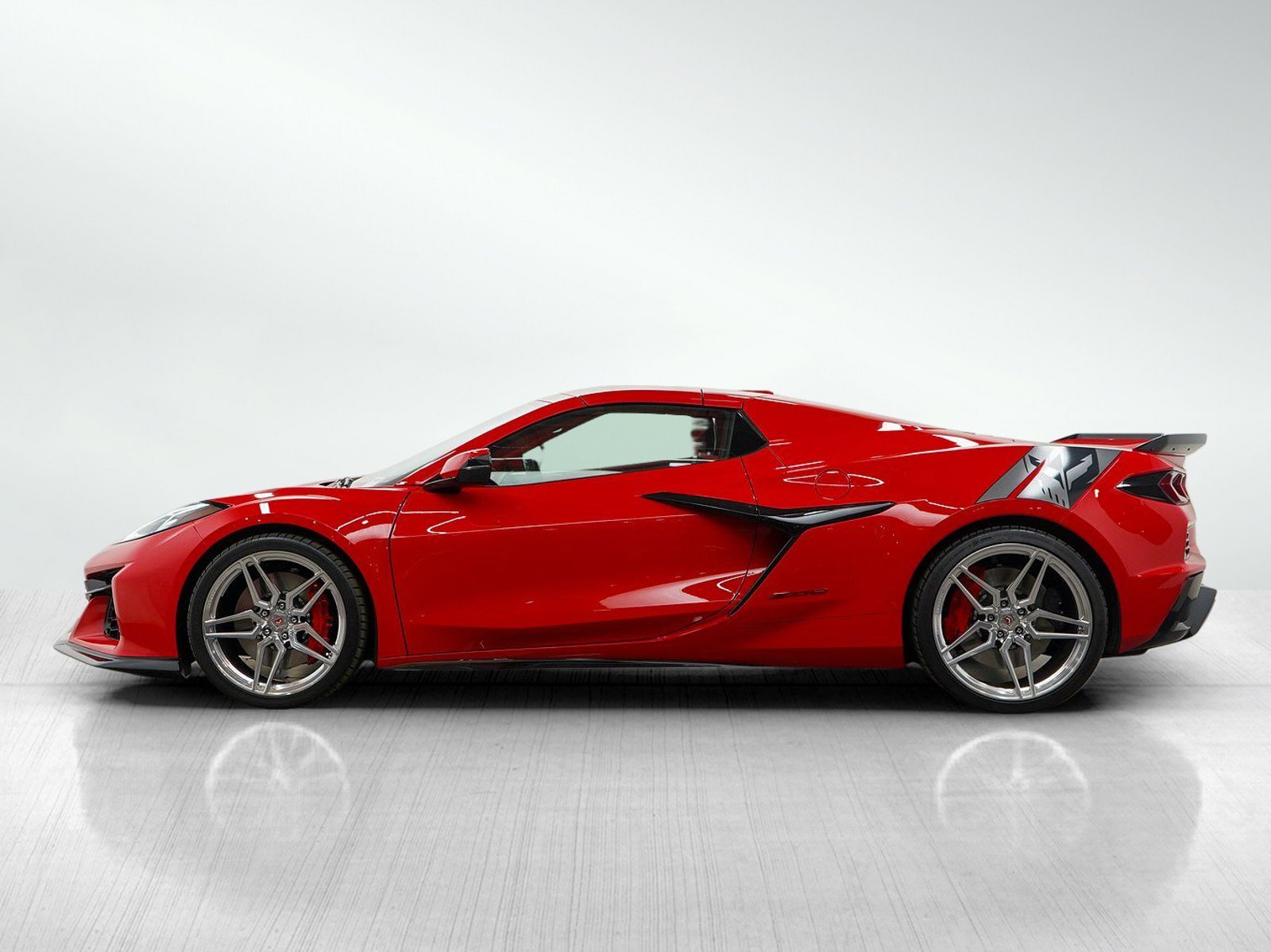 Used 2024 Chevrolet Corvette 3LZ with VIN 1G1YF3D3XR5604672 for sale in White Bear Lake, Minnesota