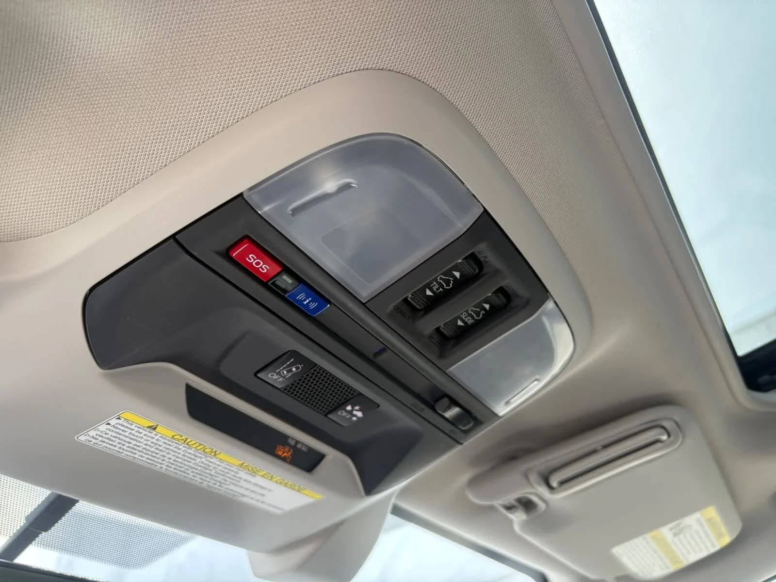 Used 2023 Ice Silver Metallic Subaru Premium image 22