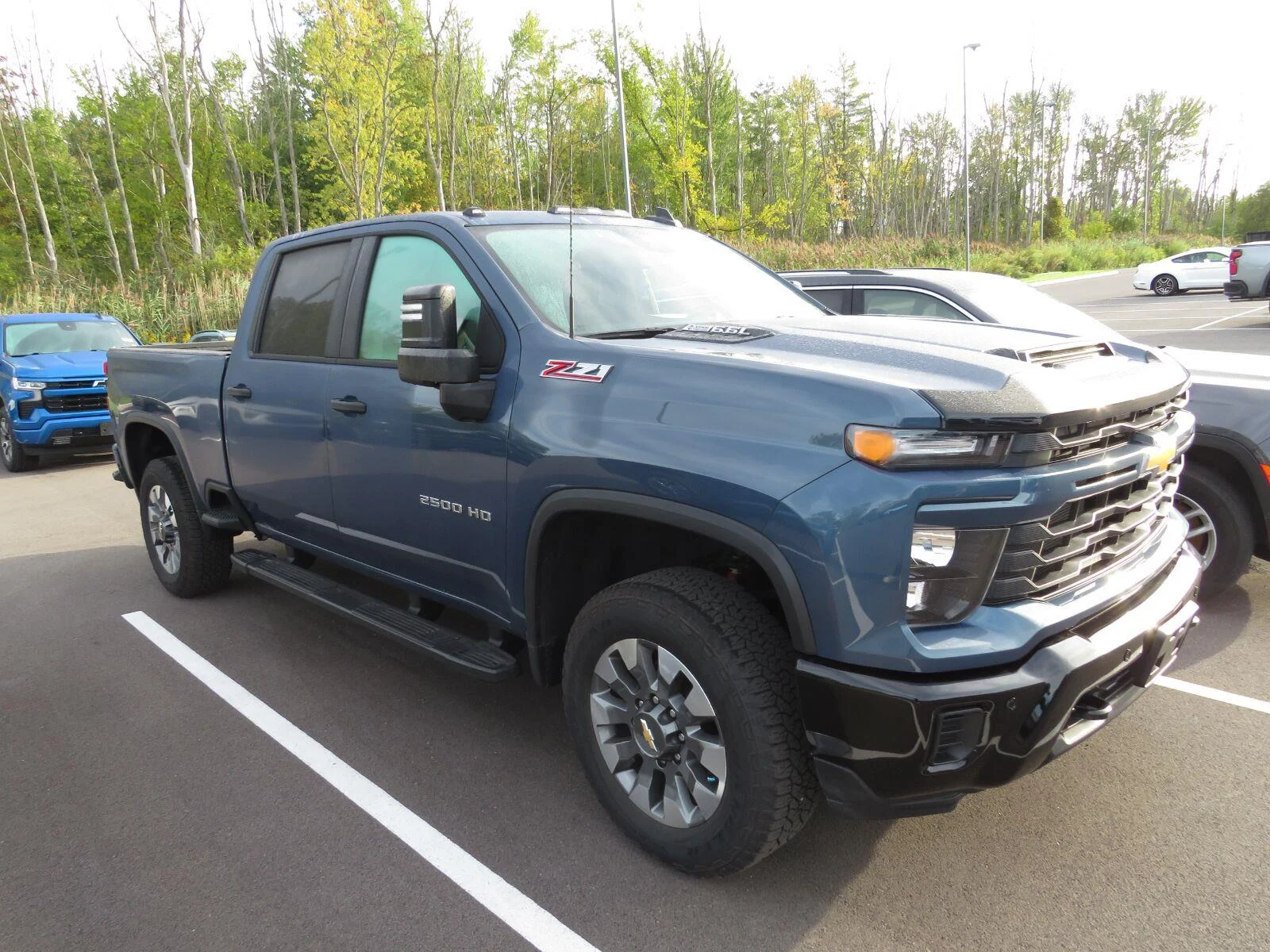 Used 2025 Lakeshore Blue Metallic Chevrolet Custom image 2