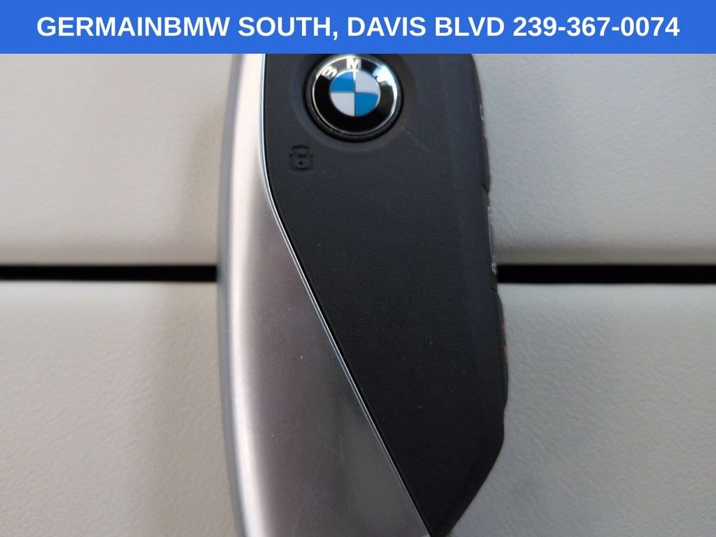 Used 2026 Black Sapphire Metallic BMW eDrive40 image 29