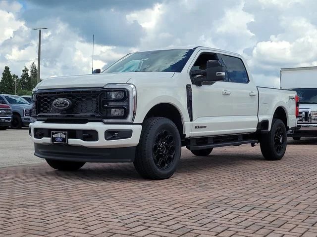 New 2026 White Metallic Ford Lariat image 34