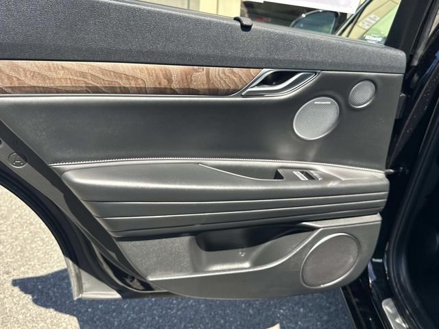 Used 2026 Black Genesis 2.5T image 18