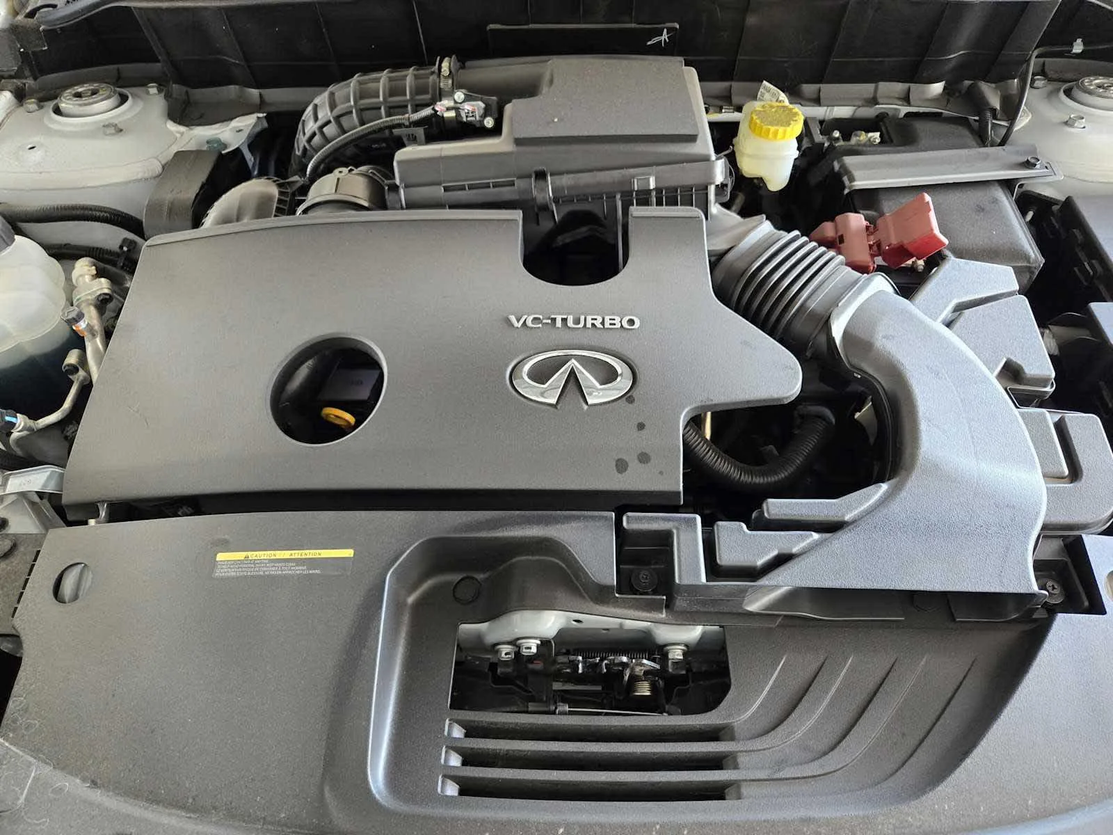 Certified Used 2025 Radiant White INFINITI SPORT image 19