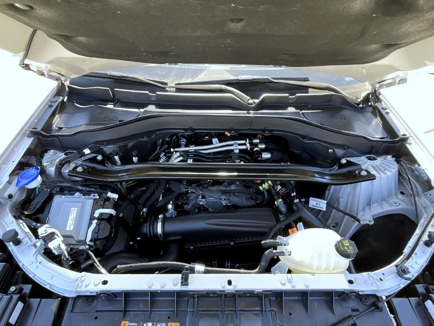 Used 2025 White Ford Platinum image 27