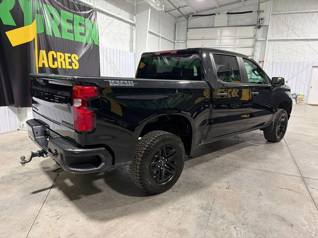 Used 2025 Black Chevrolet Custom Trail Boss image 7