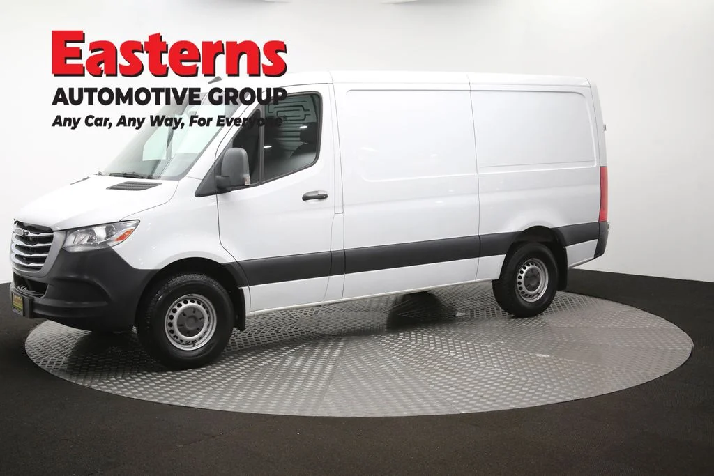 Used 2019 White Freightliner Base image 52