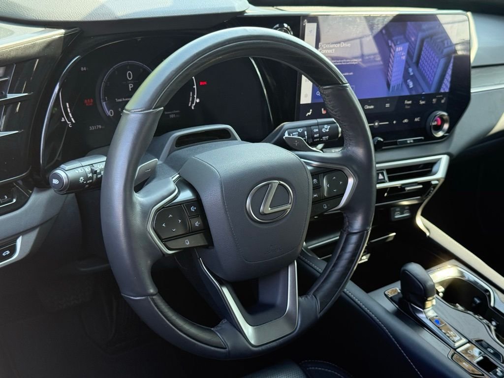 Used 2023 Silver Lexus 350 Luxury image 17