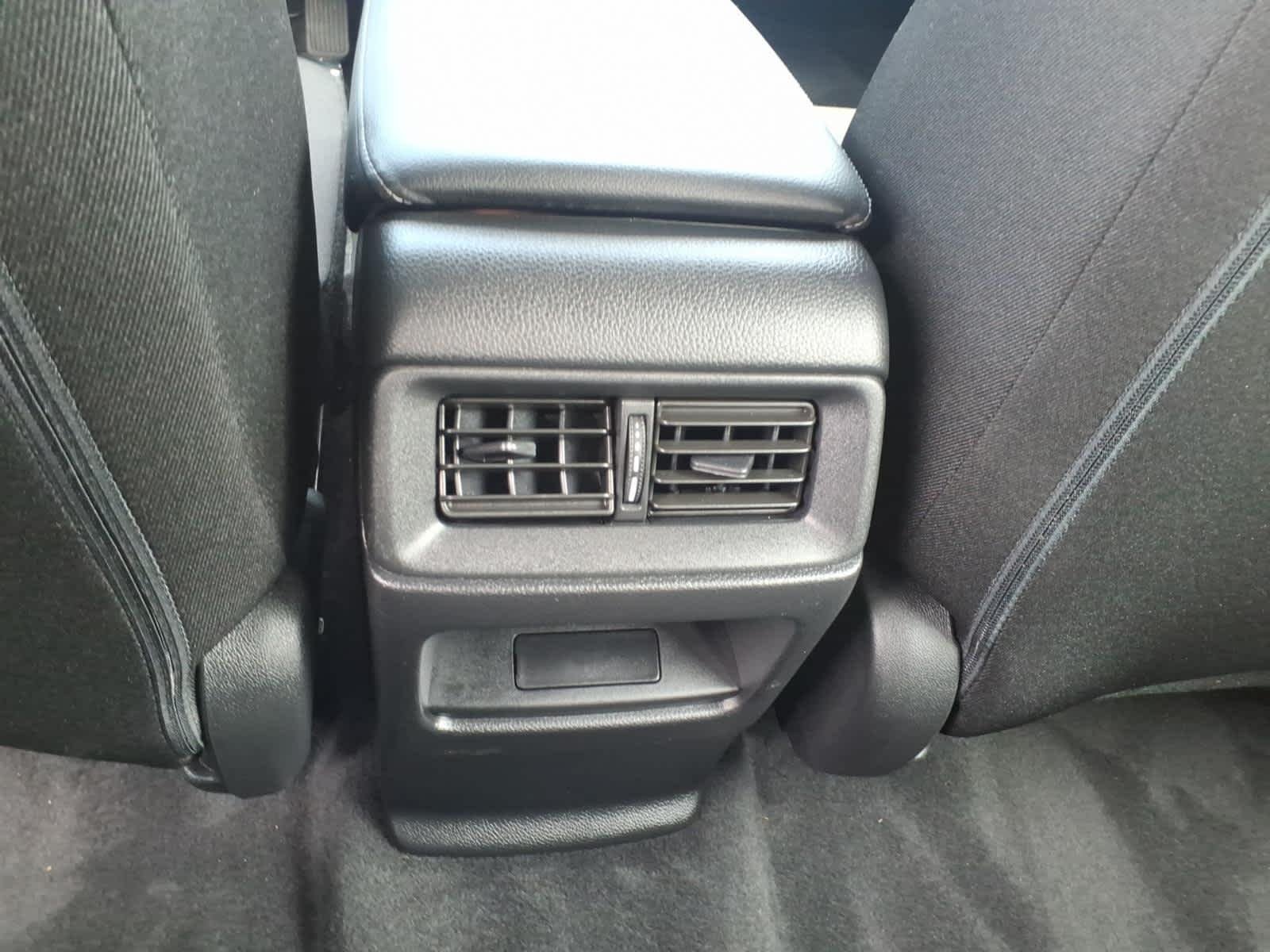 2024 Honda CR-V LX - Photo 13