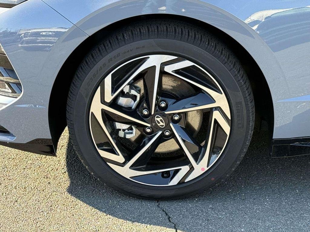 New 2026 Transmission Blue Hyundai SEL Sport image 11
