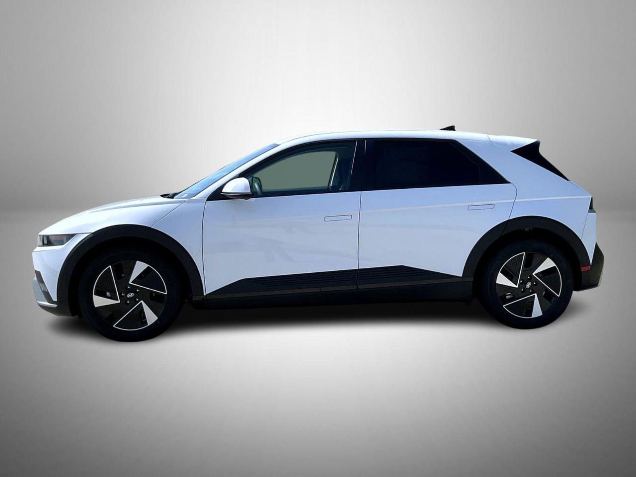 New 2026 White Hyundai SE image 8