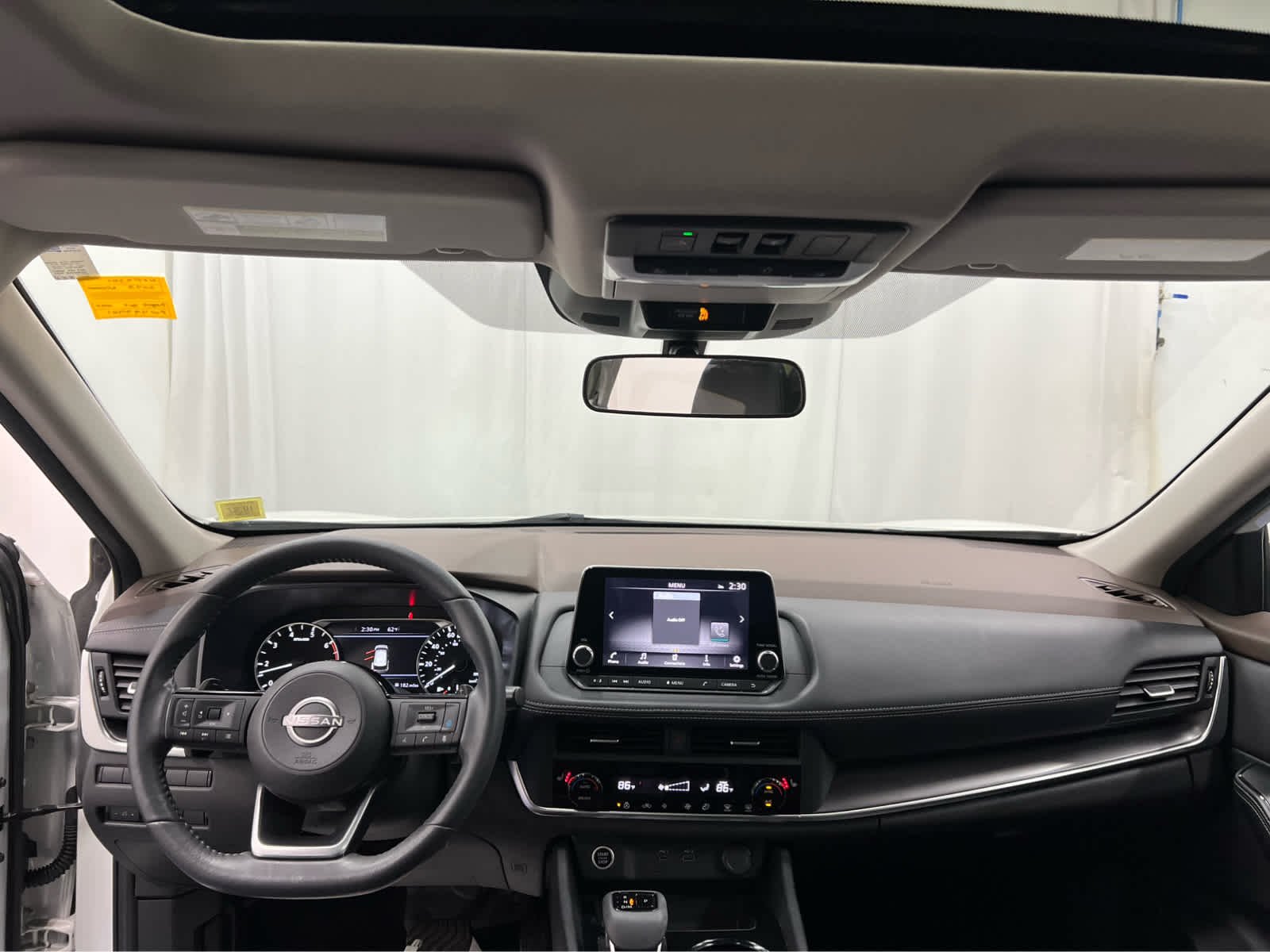 Used 2023 Pearl White Tricoat Nissan SV image 28