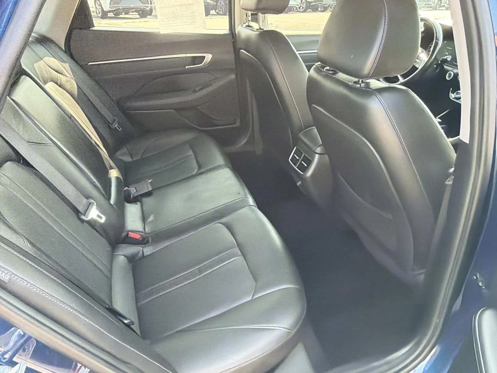 Used 2022 Blue Hyundai Limited image 23