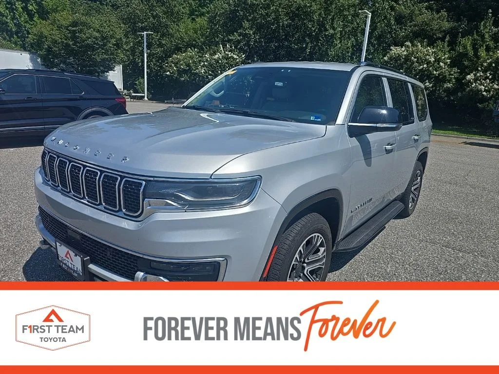 Used 2023 Silver Jeep Series II image 1