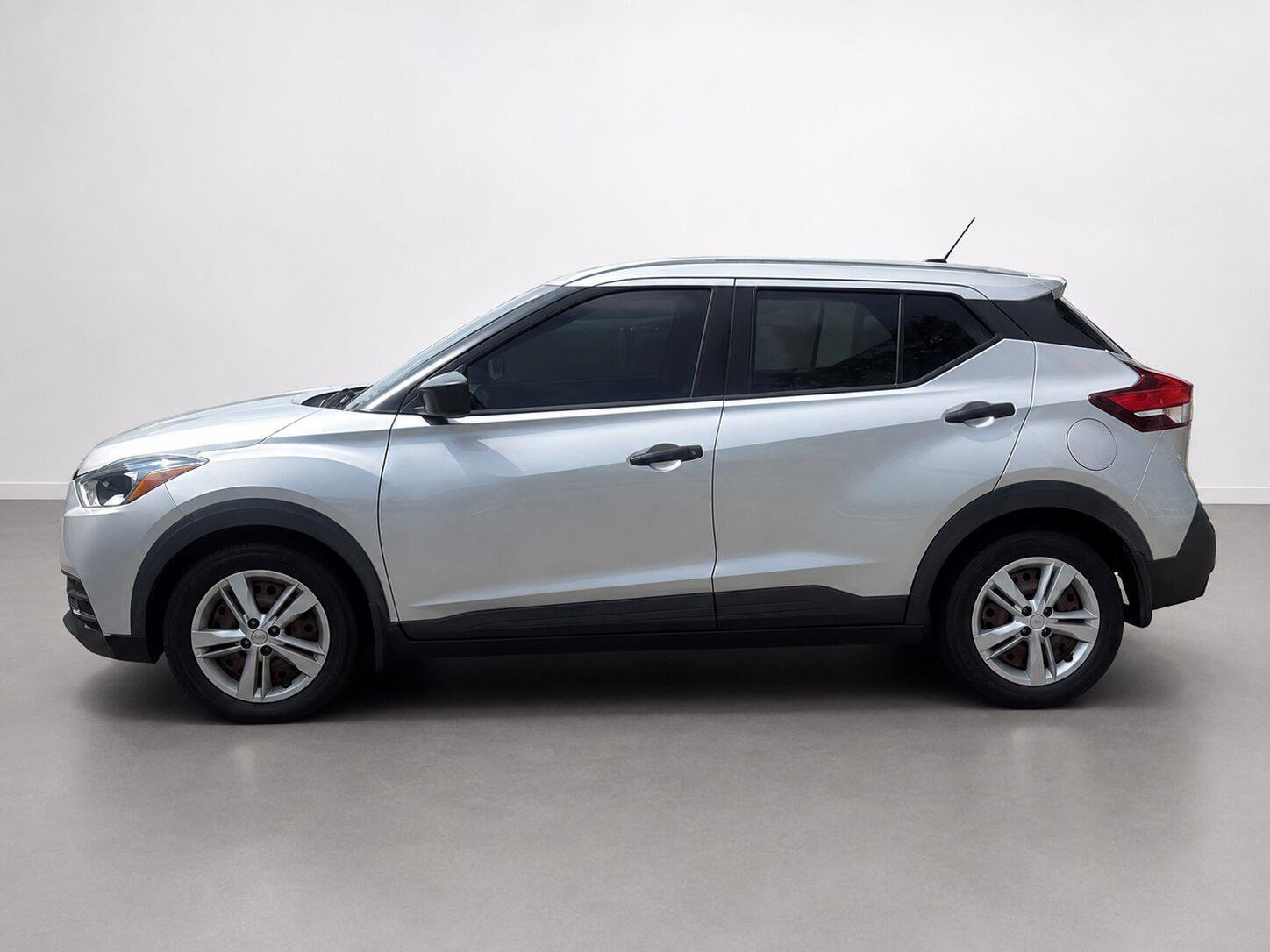 Used 2020 Brilliant Silver Metallic Nissan S image 2