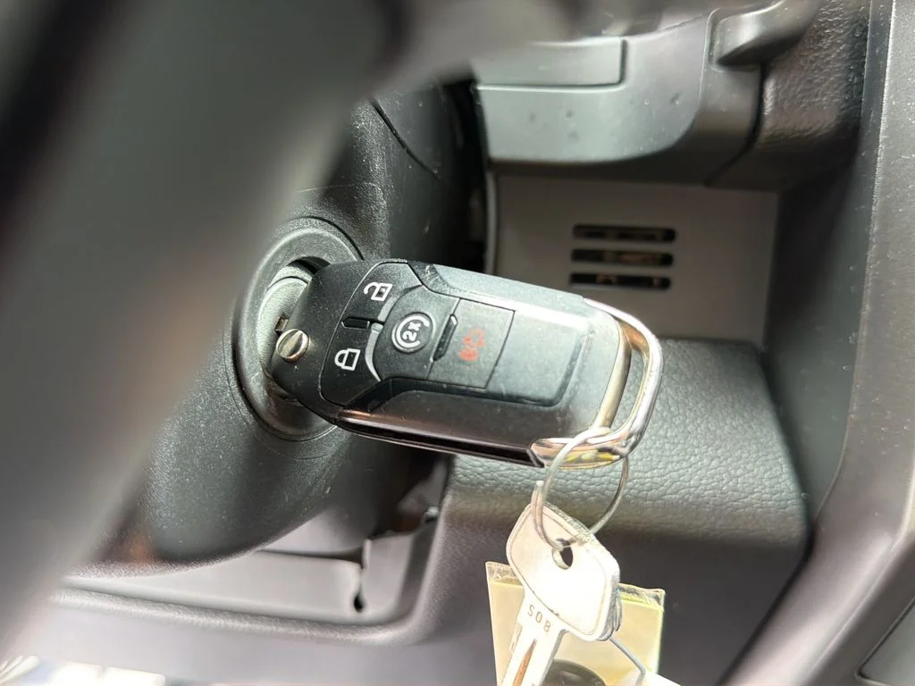 Used 2018 Gray Ford XLT image 13